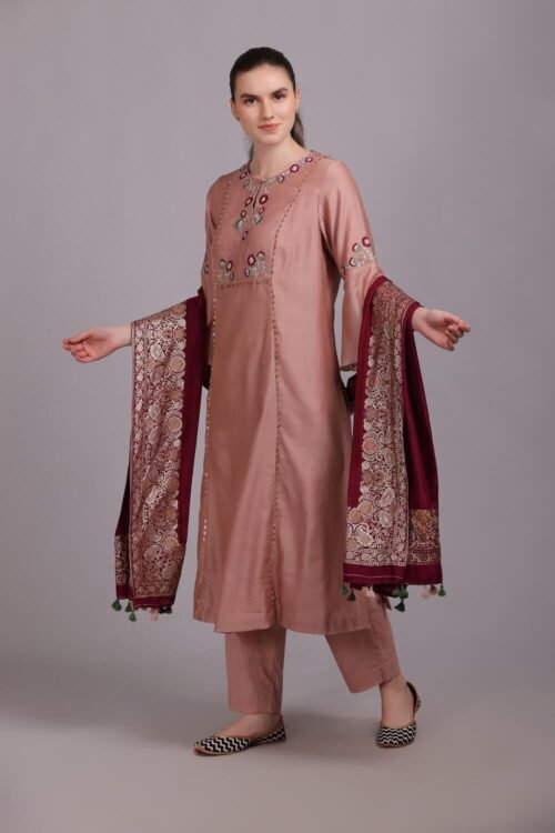 Pastel Violet embroidered kurta Set – M7/03