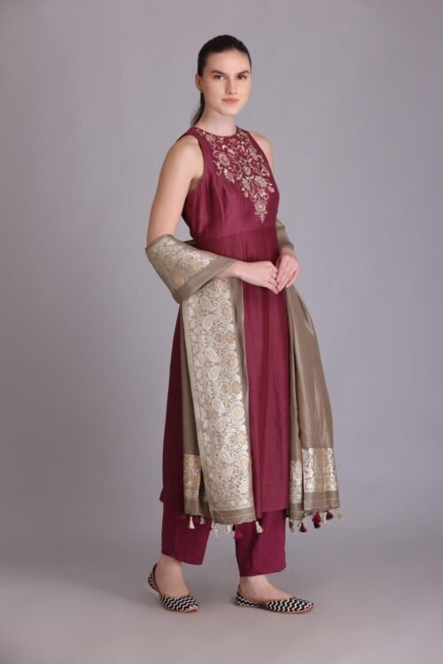 Falsa embroidered kurta set – M7/06