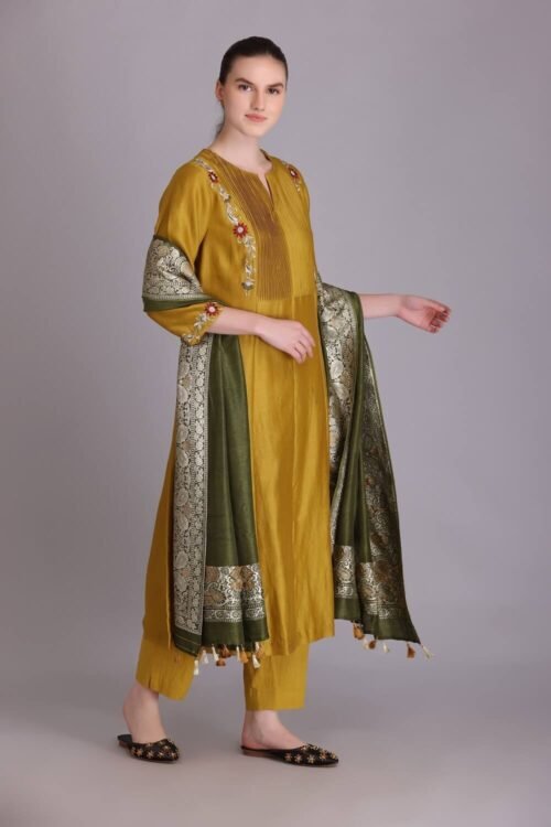 Yellow Parsi embroidered kurta Set – M7/11A